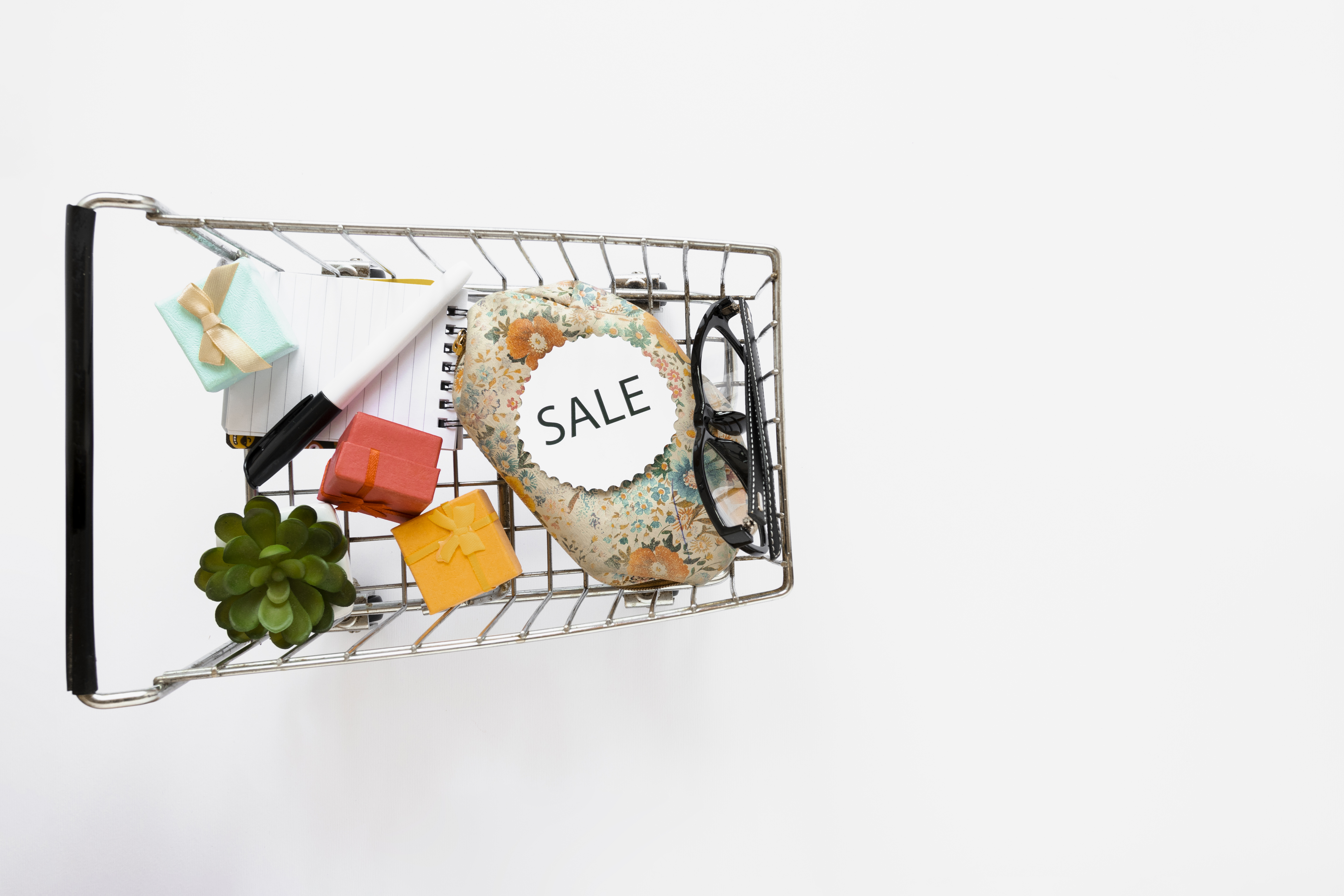 vue de dessus du chariot a decouper avec autocollant de vente